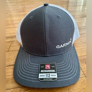 Garmin, Richardson 112, Adjustable Mesh Snapback Trucker Hat